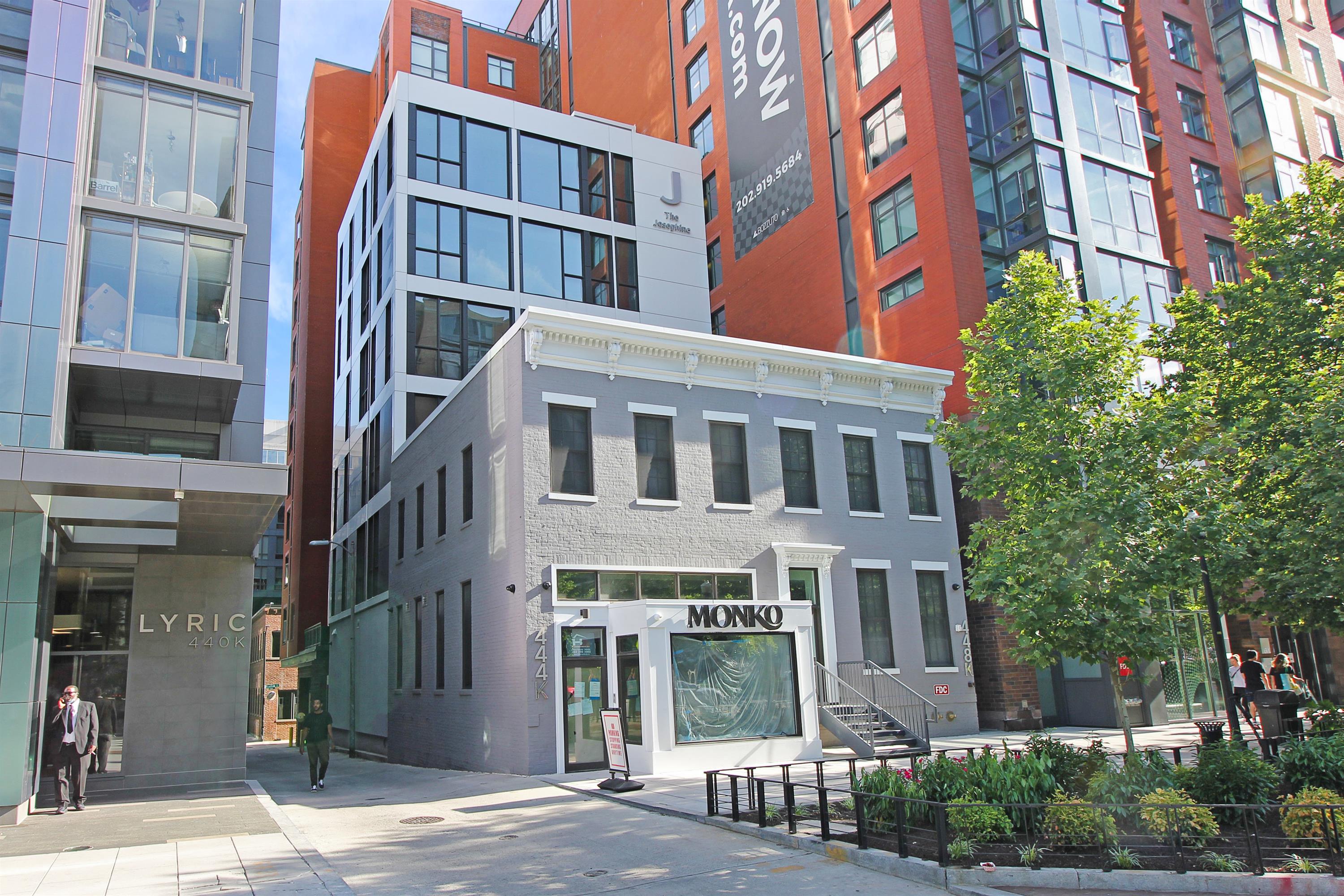 448 K St NW - 401